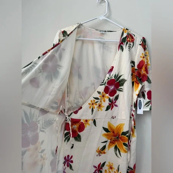 Waist-Difined Bell-Sleeve Faux-Wrap Dress for Women, white floral, Size L - Picture 8 of 12